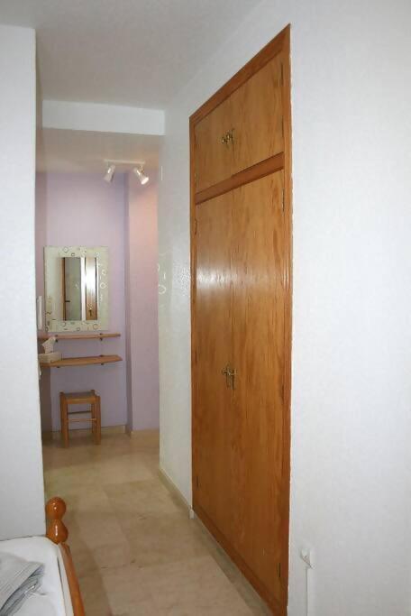Beachside Apartment In The Centre Of El Campello Luaran gambar