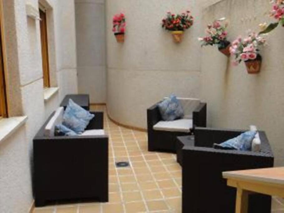 Beachside Apartment In The Centre Of El Campello Luaran gambar