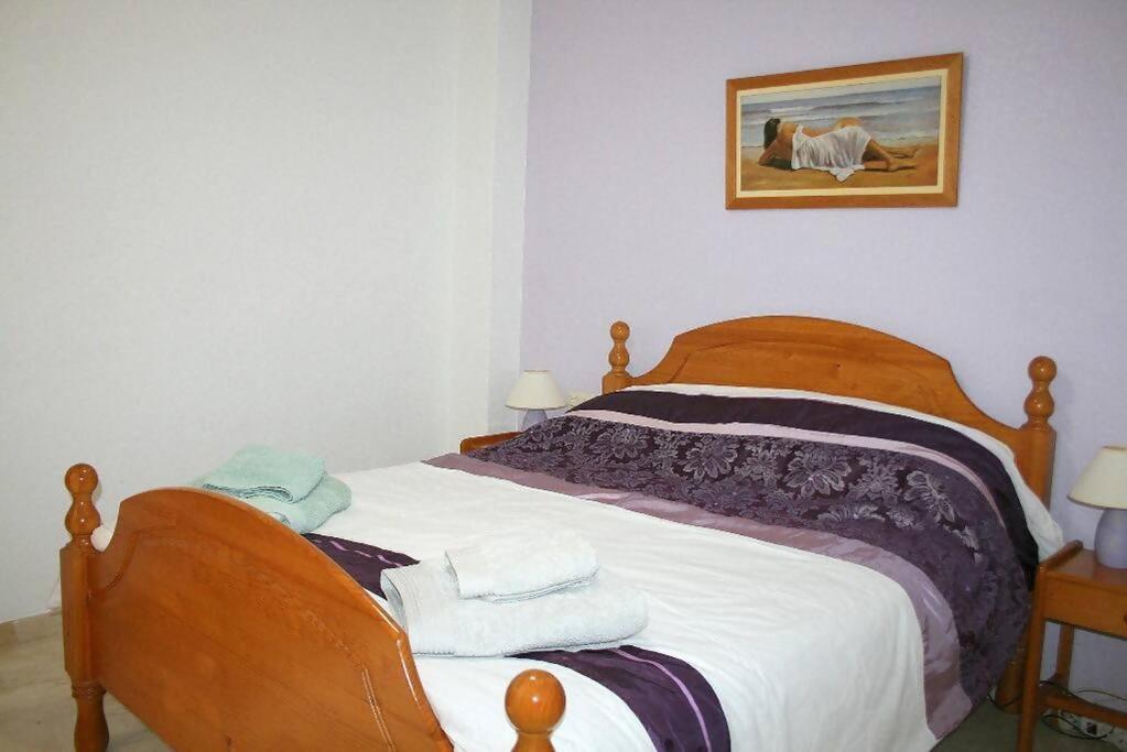 Beachside Apartment In The Centre Of El Campello Luaran gambar