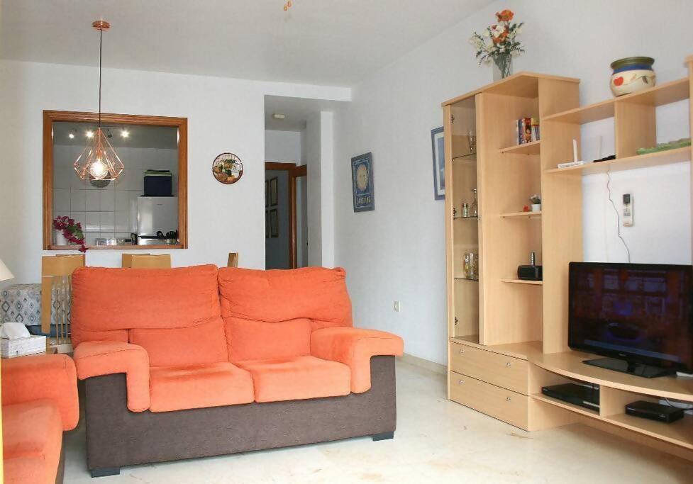 Beachside Apartment In The Centre Of El Campello Luaran gambar